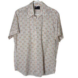 Vintage 1970s Xanadu Patterned Button Up Shirt Made USA Short Sleeve Retro L